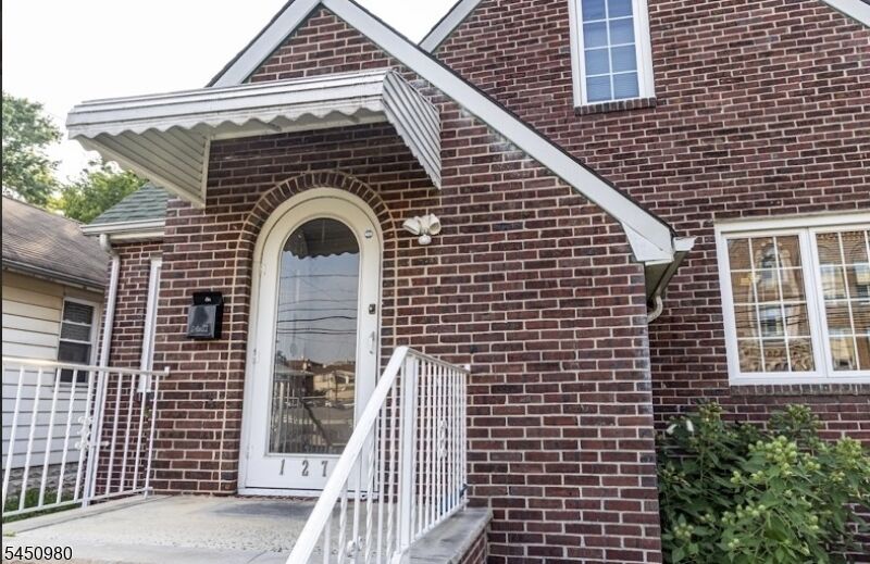 Property Photo: 127 Hussa St NJ 07036