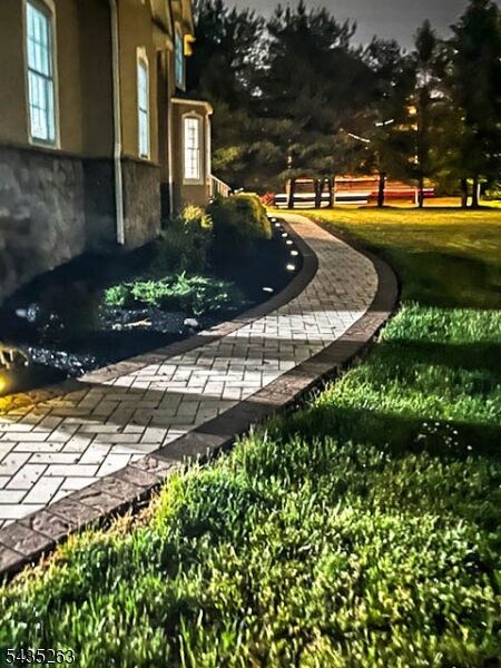 Property Photo: 2 Brenner Ct NJ 08873