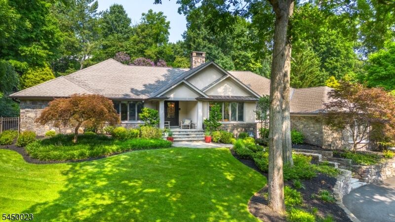 Property Photo:  11 Ford Ln  NJ 07068 