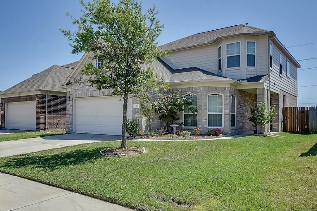 Property Photo: 11507 Baldwin Spruce Trail TX 77375