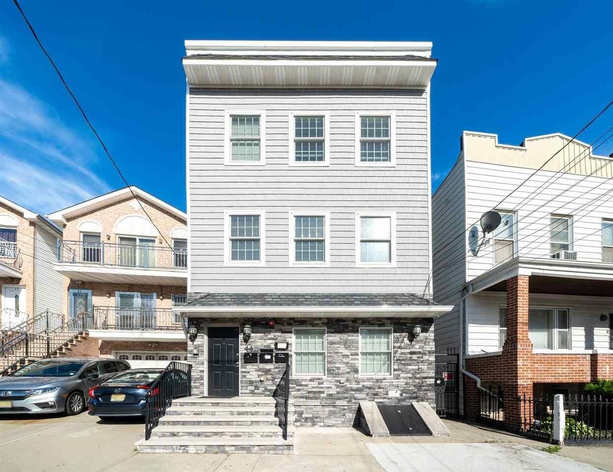 Property Photo:  44 Bryant Ave 1  NJ 07306 