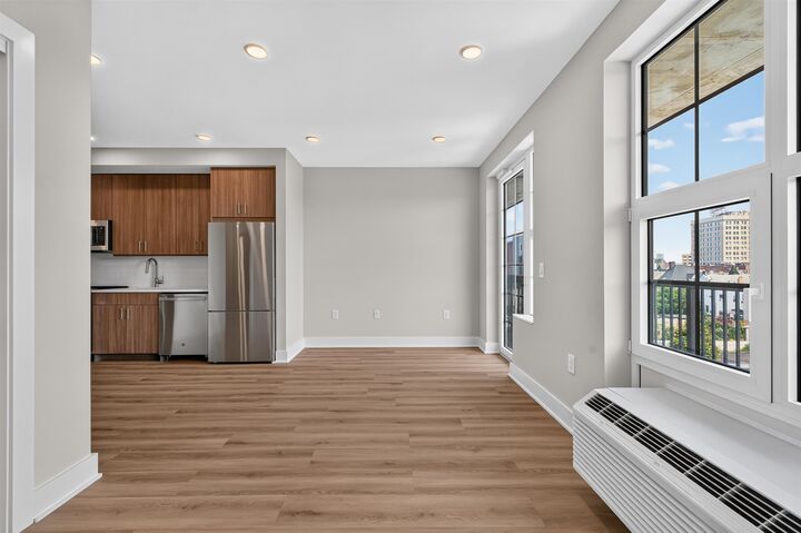 Property Photo:  72 Vroom St 304  NJ 07306 