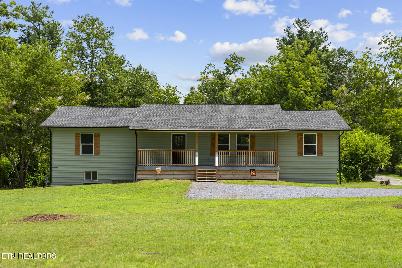 Property Photo:  37 Windy Acres Drive  TN 38571 