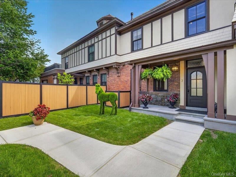 Property Photo:  122 Regent Street 3  NY 12866 