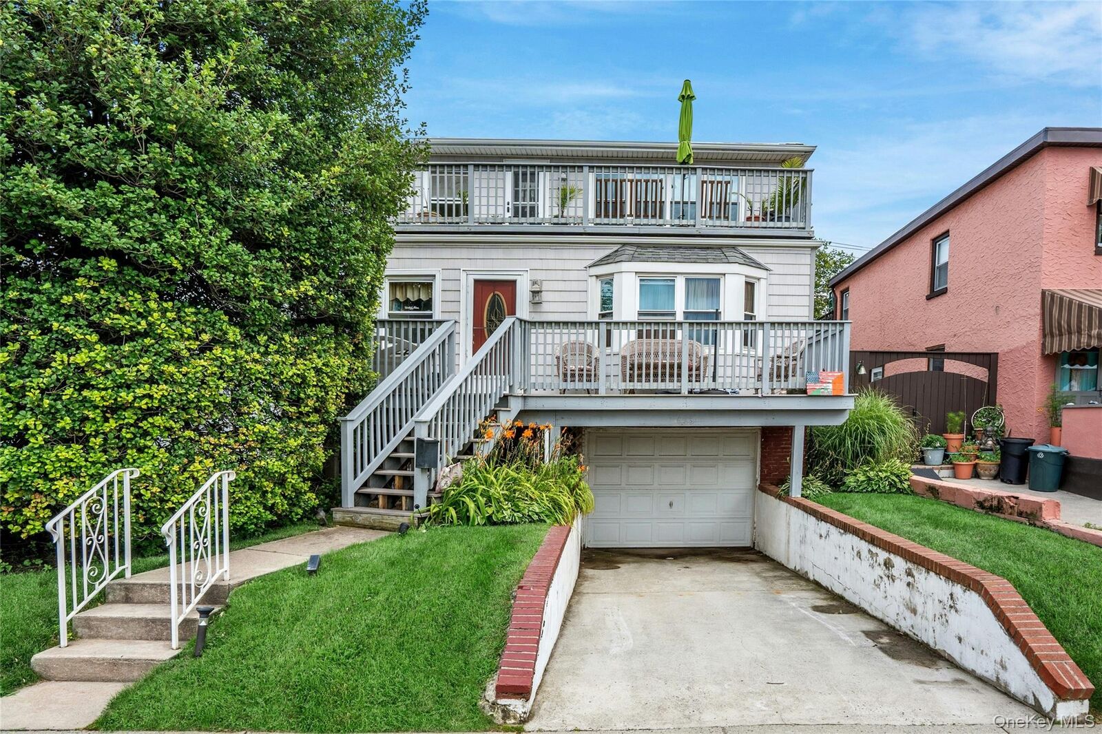 Property Photo:  623 W Park Avenue  NY 11561 