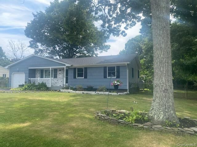 Property Photo:  20 Musket Drive  NY 11967 
