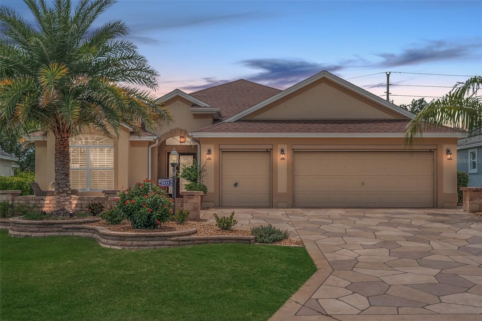 Property Photo:  2643 Jupiter Way  FL 32163 