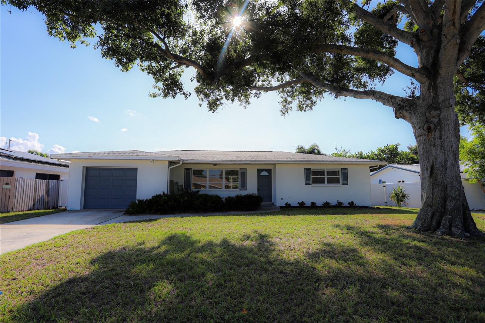 Property Photo:  10011 110th Street  FL 33772 