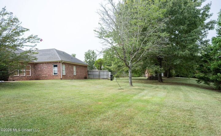 Property Photo:  2004 Brookstone Place  MS 39042 