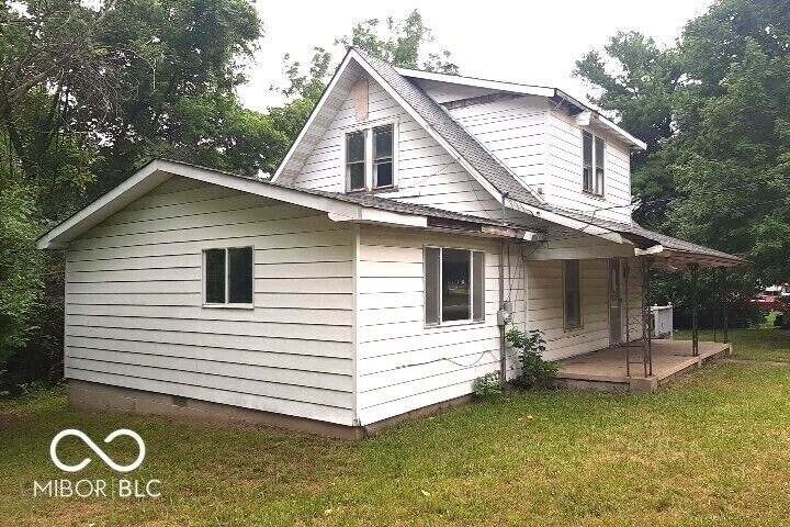 Property Photo: 5368 W Hanna Avenue IN 46221