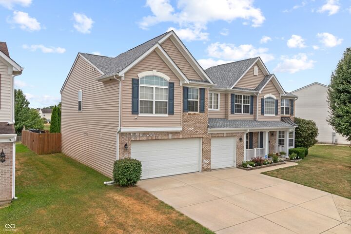 Property Photo: 3650 Pickwick Circle IN 46168