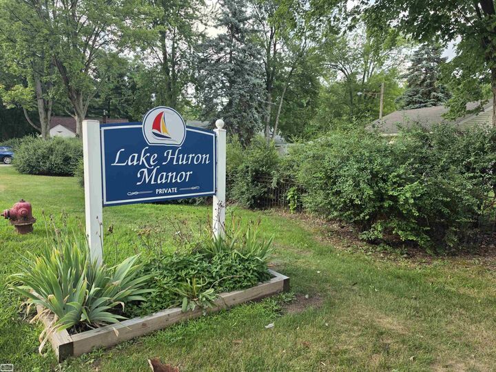 Property Photo: 3004 Maplewood Drive MI 48059