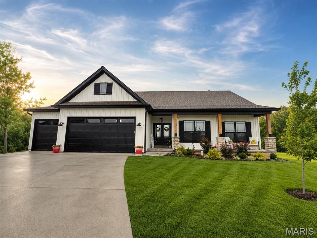 Property Photo: 620 Schapers Court MO 63362