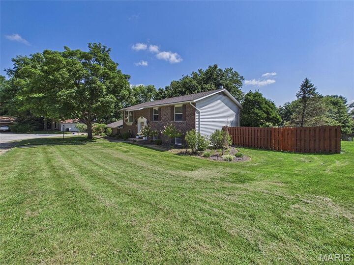 Property Photo:  4911 Westmont Avenue  IL 62035 