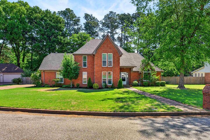 Property Photo:  1028 Winleaf Dr  TN 38017 
