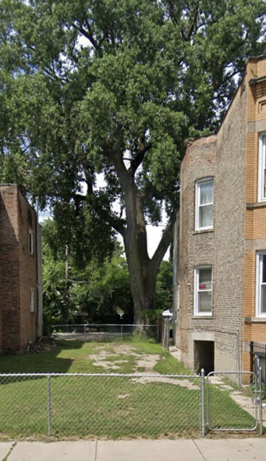 Property Photo: 5628 S Throop Street IL 60636