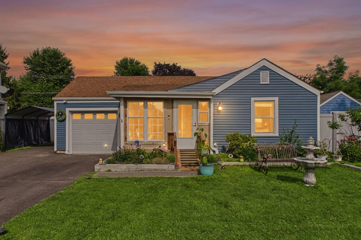 Property Photo:  207 Second Street  IL 60123 