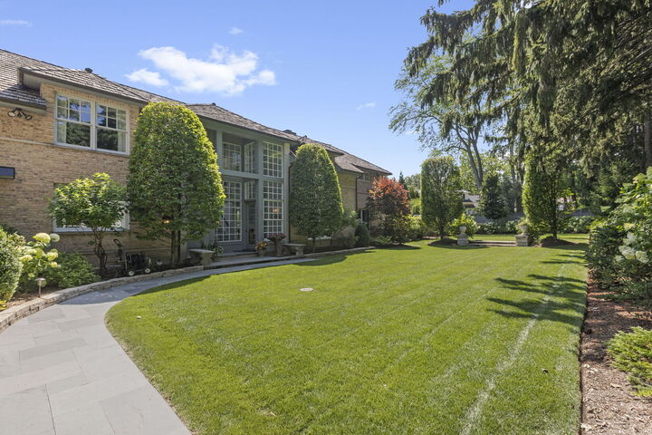 Property Photo:  1177 Edgewood Road  IL 60045 