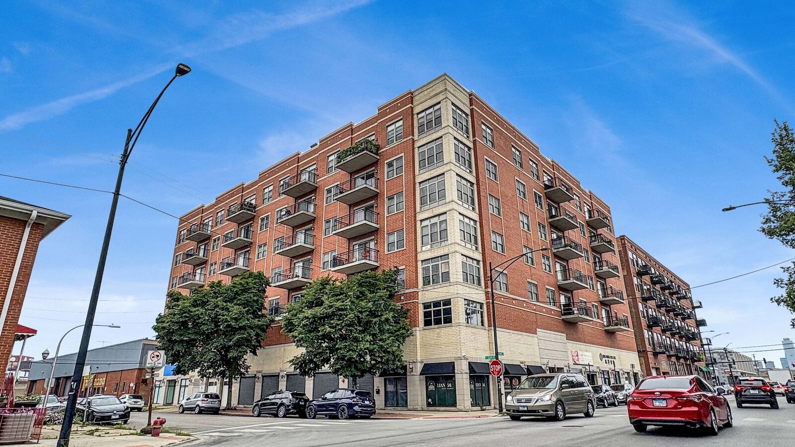 Property Photo:  2322 S Canal Street 411  IL 60616 
