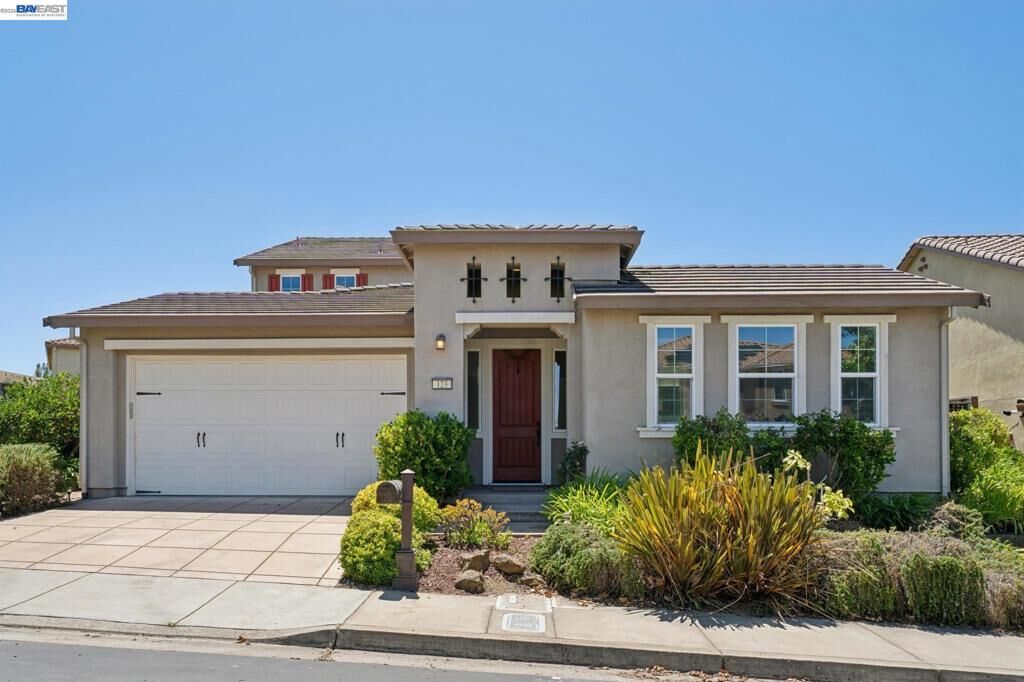 Property Photo:  123 Benmore Dr  CA 94542 