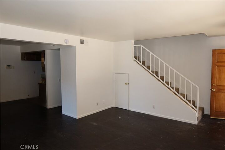 Property Photo: 826 E Avenue J12 CA 93535