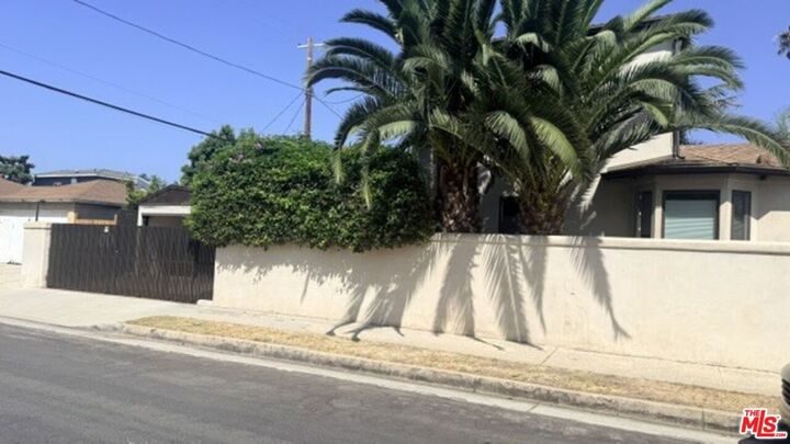 Property Photo: 4089 Michael Avenue CA 90066