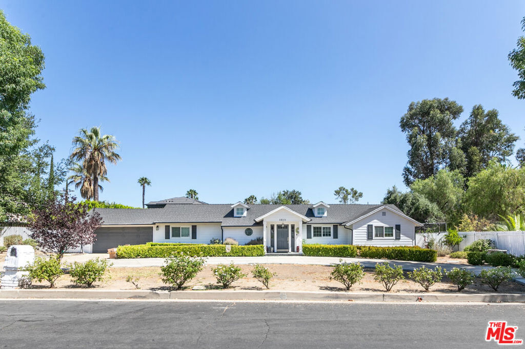 Property Photo:  19321 Santa Rita Street  CA 91356 