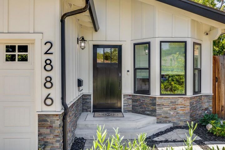 Property Photo: 2886 Emerson Street CA 94306
