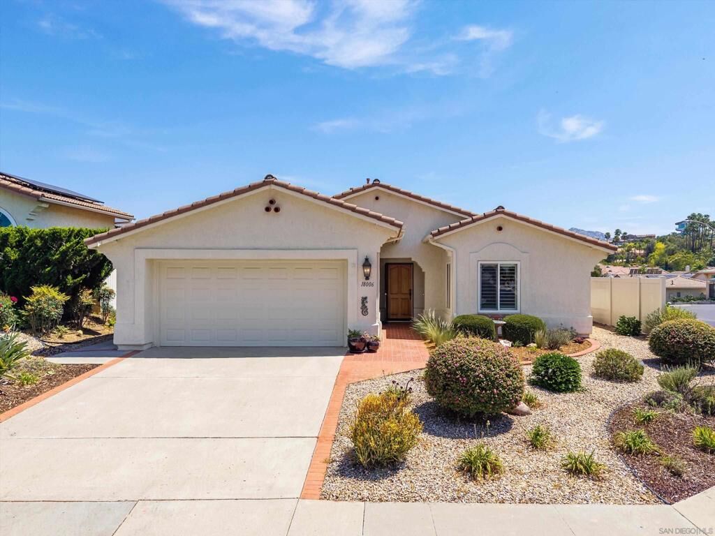 Property Photo:  18006 Calle Estepona  CA 92128 