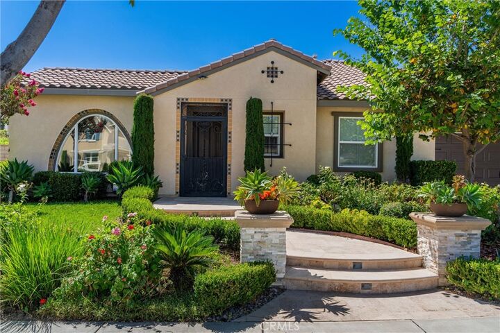 Property Photo:  1254 Duxbury  CA 92882 