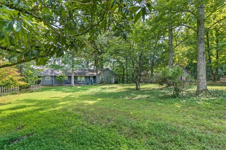 Property Photo:  204 Red Bud Dr  TN 37166 