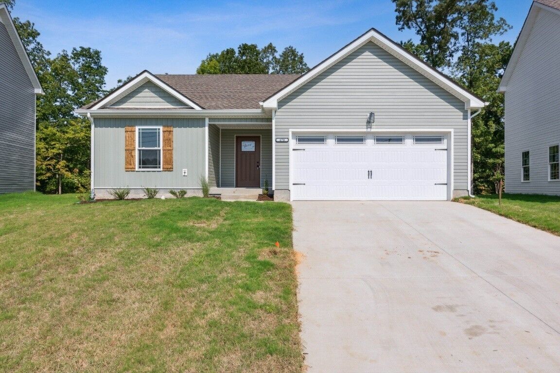 Property Photo: 1170 Tybee Dr TN 37042