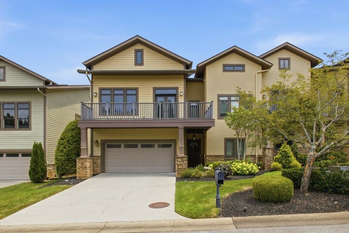 Property Photo: 1168 Andalusian Way TN 37922