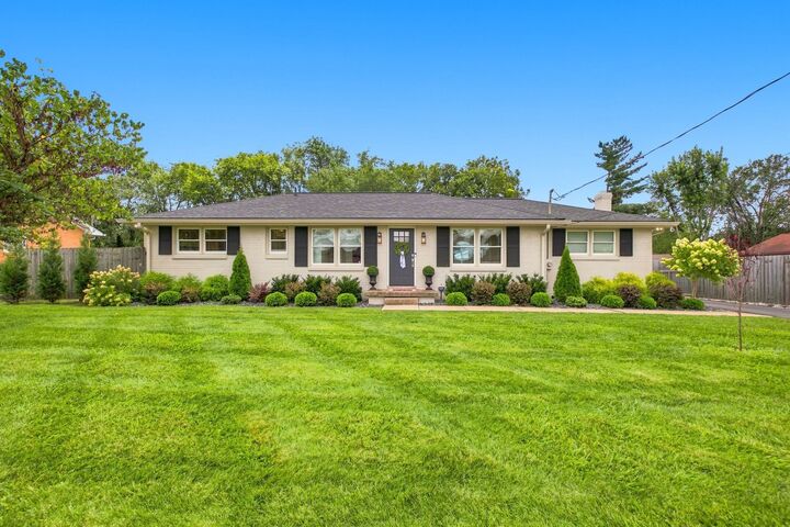 Property Photo:  1014 Hickory Ct  TN 37087 