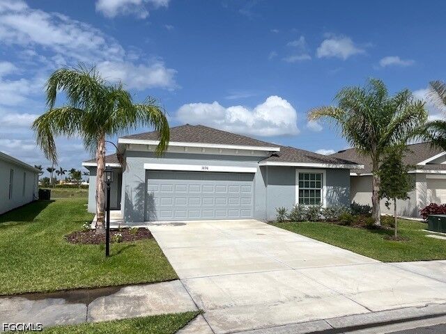 Property Photo:  3898 Treasure Oak Way  FL 33905 