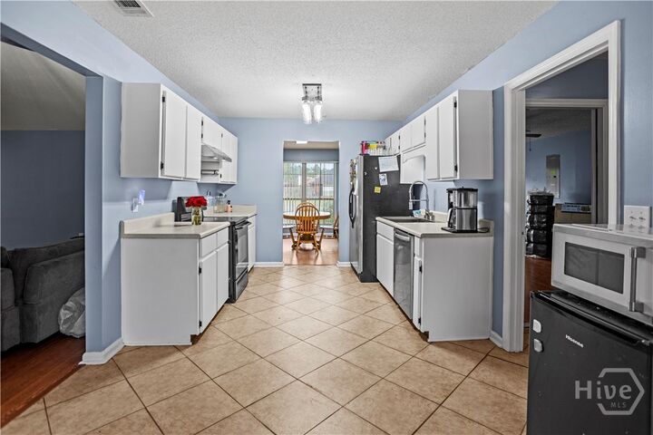Property Photo:  2360 Rowe Street  GA 31313 