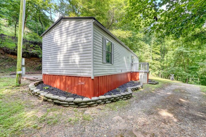 Property Photo:  8223 True Love Mountain Road  GA 30582 