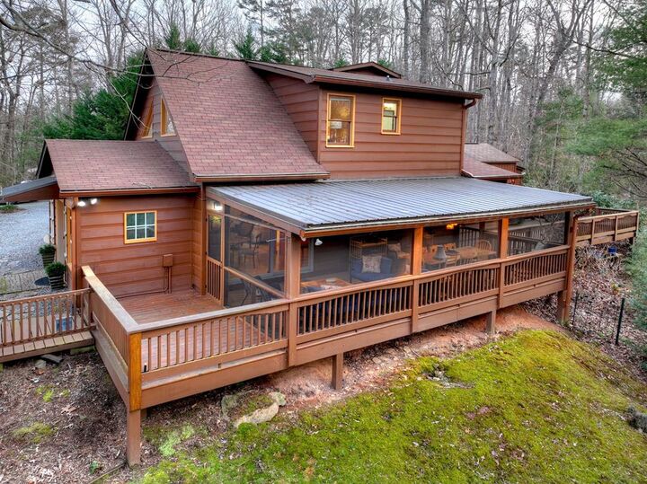 Property Photo: 171 Mohawk Trail GA 30540