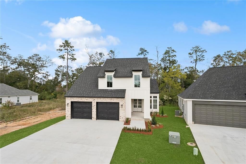Property Photo:  17314 Paddock Circle  LA 70403 