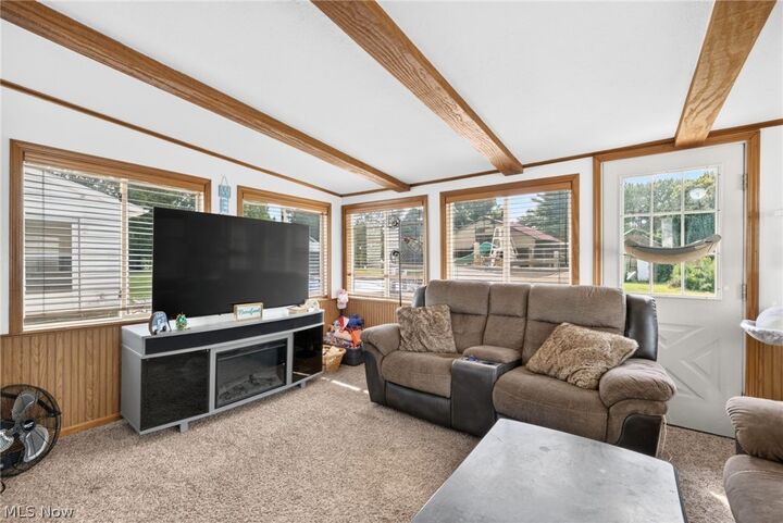 Property Photo: 1313 Martin Road OH 44260