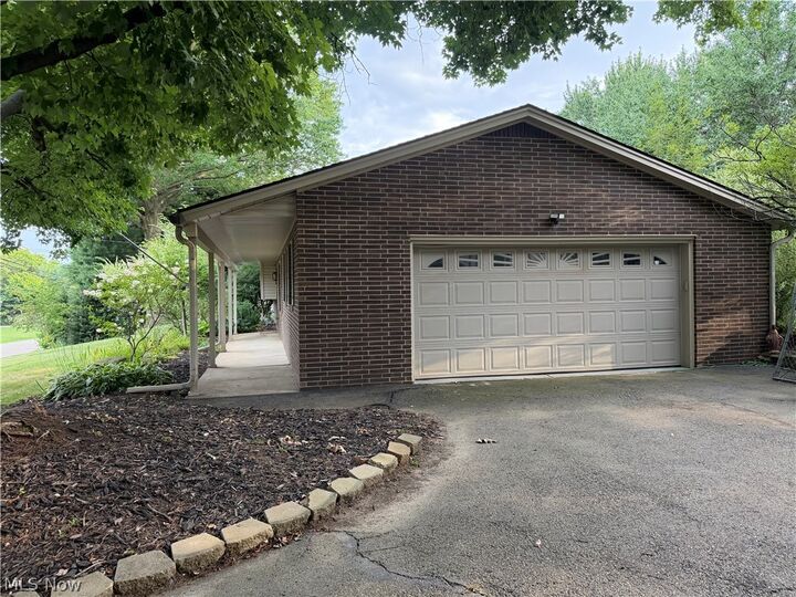 Property Photo:  8173 Spencer Avenue NW  OH 44720 