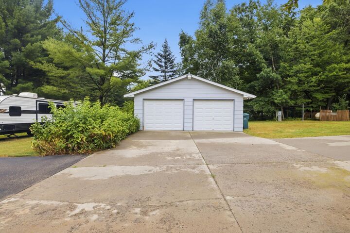 Property Photo: 3339 Bluebird Road MN 56443