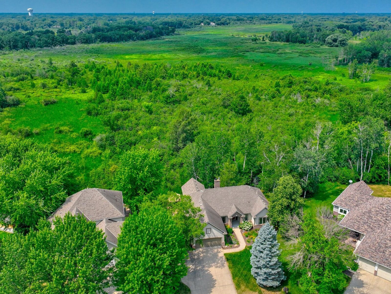 Property Photo: 5619 Cottonwood Court MN 55126