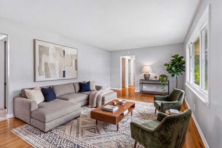 Property Photo: 3845 Vera Cruz Avenue N MN 55422