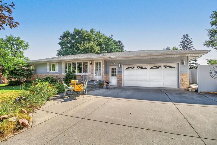 Property Photo: 2842 Marion Street MN 55113