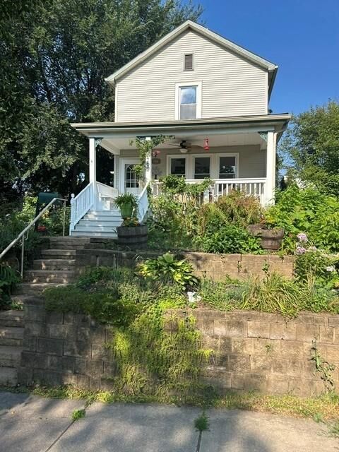 Property Photo: 469 Hall Avenue MN 55107