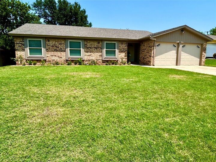 Property Photo:  6933 Wicks Trail  TX 76133 