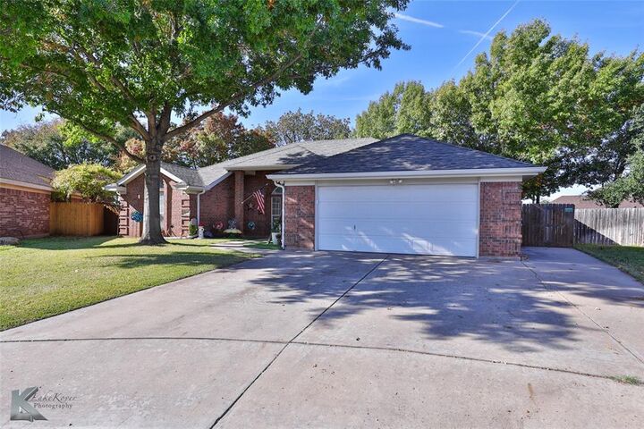 Property Photo: 5149 Millie Court TX 79606