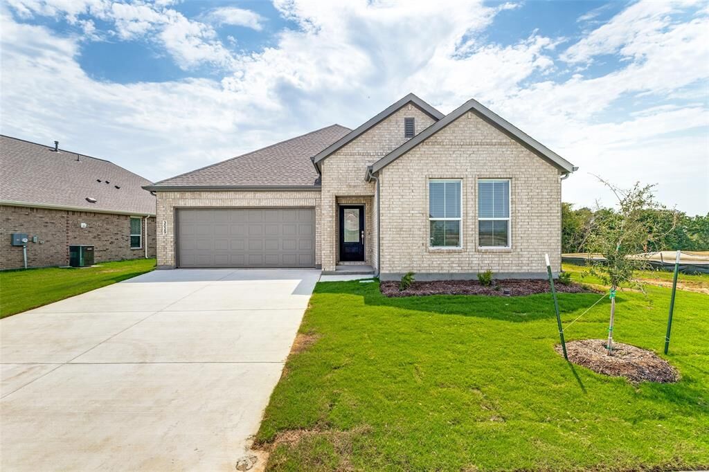 Property Photo:  3029 Eriskay Drive  TX 76227 