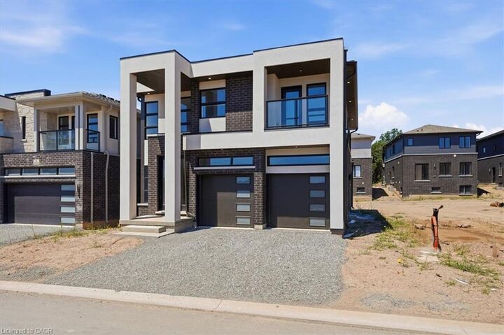 Property Photo: 6561 Alexa Common 1 ON L2G 7H5